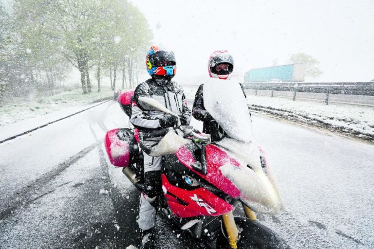 8 Essential Tips For Winter Motorcycle Riding Rev Corner