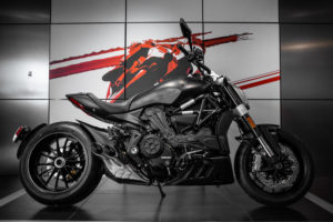 best motorcycle for 6 foot man