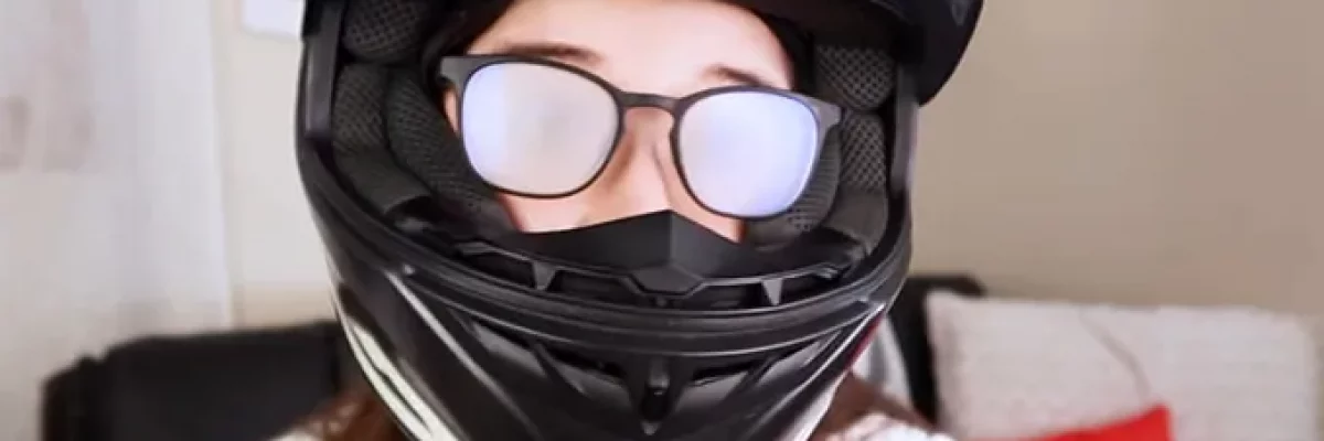 Can-You-Wear-Glasses-with-Full-Face-Helmets
